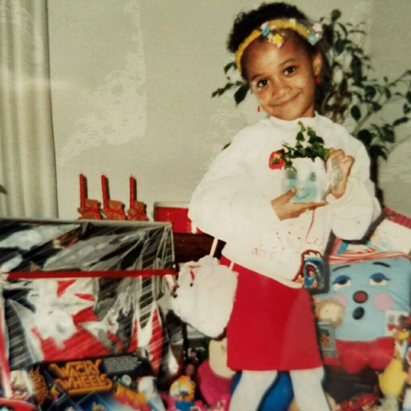 Meet your Posher, Syreeta - Picture 1 of 1